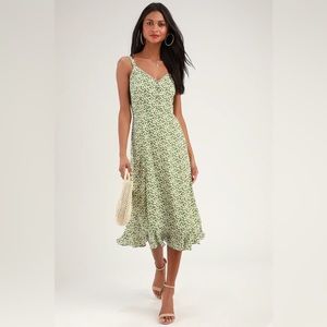 Lulu’s Green Floral Midi Dress